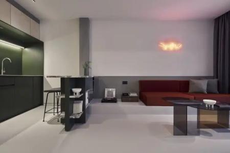 The Newel Metaxourgeio - 5