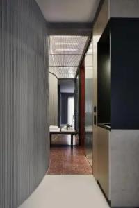 The Newel Metaxourgeio - 42