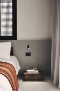 The Newel Metaxourgeio - 85