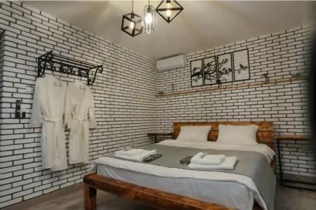 Art House Mini-Hotel - 15