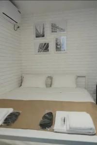 Art House Mini-Hotel - 54