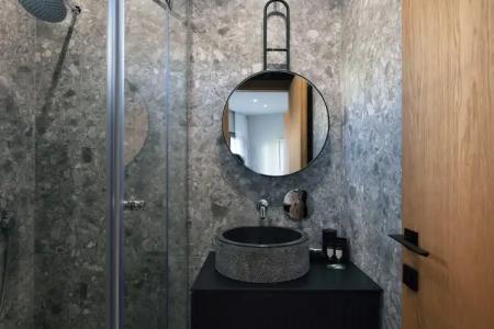 Chapter 02 Gallery Suites - 21