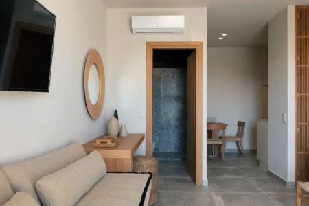 Chapter 02 Gallery Suites - 99