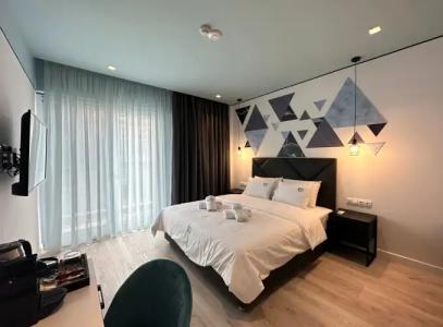 Urban Elephant Suites - 38