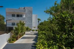 I Candy ''By Estia'', Malia