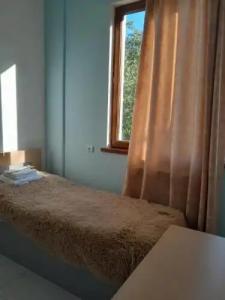 Layros & Andersen - 12