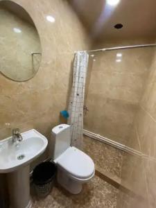 Layros & Andersen - 80