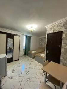 Layros & Andersen - 57