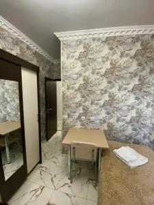 Layros & Andersen - 73