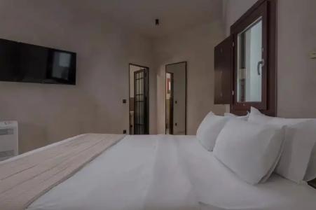 Meroviglia Boutique - 37