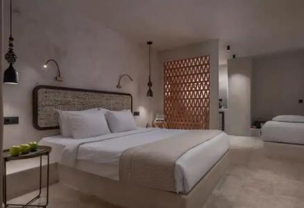 Meroviglia Boutique - 53