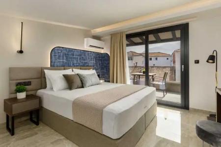 Costa De Luxe Suites - 66