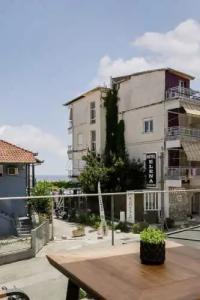 Costa De Luxe Suites - 33