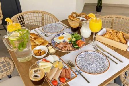 Costa De Luxe Suites - 6