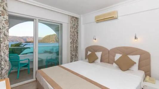 Contess By Faros - 74