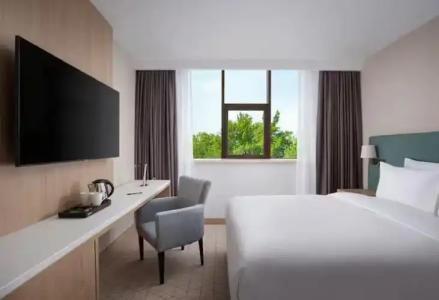 DoubleTree by Hilton - 59