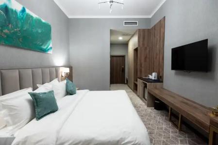 Tauke Khan Plaza - 65