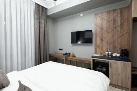 Tauke Khan Plaza - 51