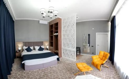 Tauke Khan Plaza - 114