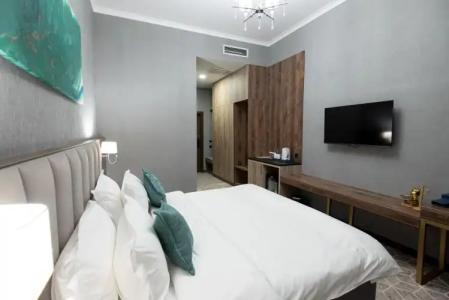 Tauke Khan Plaza - 66