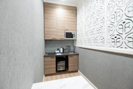 Tauke Khan Plaza - 109