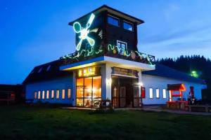 Hotel Veselaya Melnitsa, Veselovka