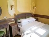 2 Bedrooms Standard Family room