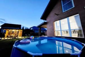 Na Klenovoy Ulitse Private house