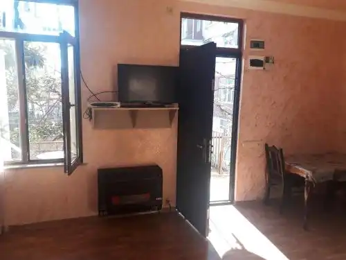 Guest House Badri - 10