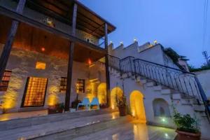 Sendian - Adults Only, Avanos