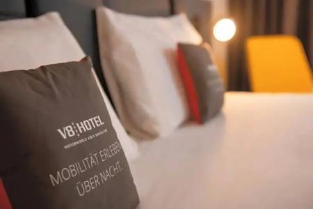 V8 Köln at Motorworld - 62