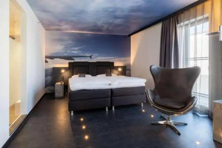 V8 Köln at Motorworld - 21