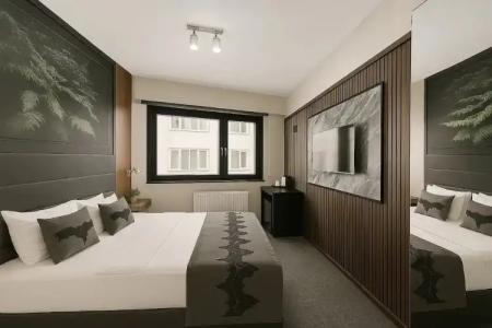 Black Art Otel - 59