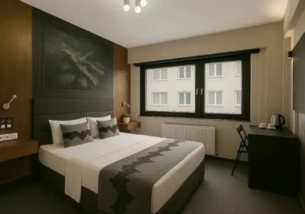 Black Art Otel - 60