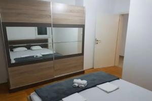 Green Village Hotel, Kotor