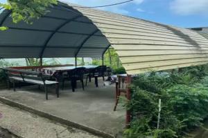 Uyut Guest house, Candripsh