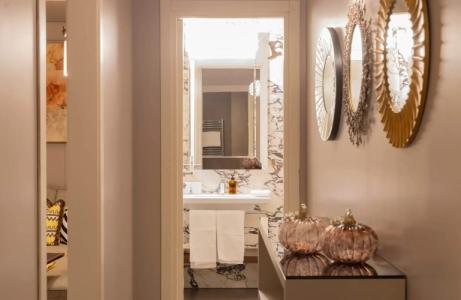 Singer Palace Roma - 81