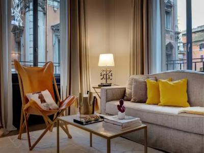 Singer Palace Roma - 112