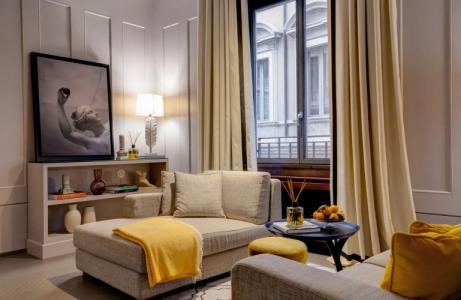 Singer Palace Roma - 132