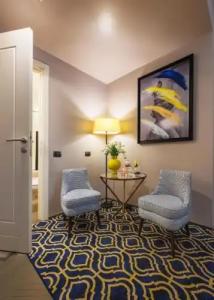 Singer Palace Roma - 67