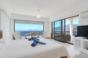 Selda, Kalkan