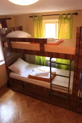 Freedom Hostel 2 - 3