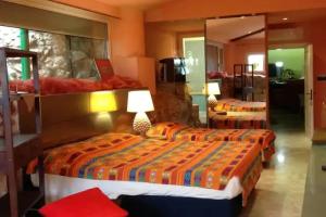 Le Stanze sul Mare, Carini