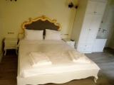 Deluxe Double room with garden view