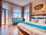 Standard superior B room with balcony and with sea view