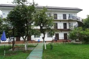 Guest House "Adan", Candripsh