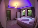 3 Bedrooms Apartment with lake view