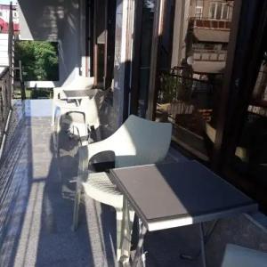 Sunny Days - 3