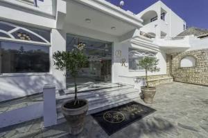 Creta Paradise Resort Hotel, Adelianos Kampos