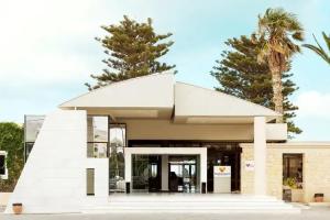 Sol Marina Beach Crete Hotel, Kato Gouves